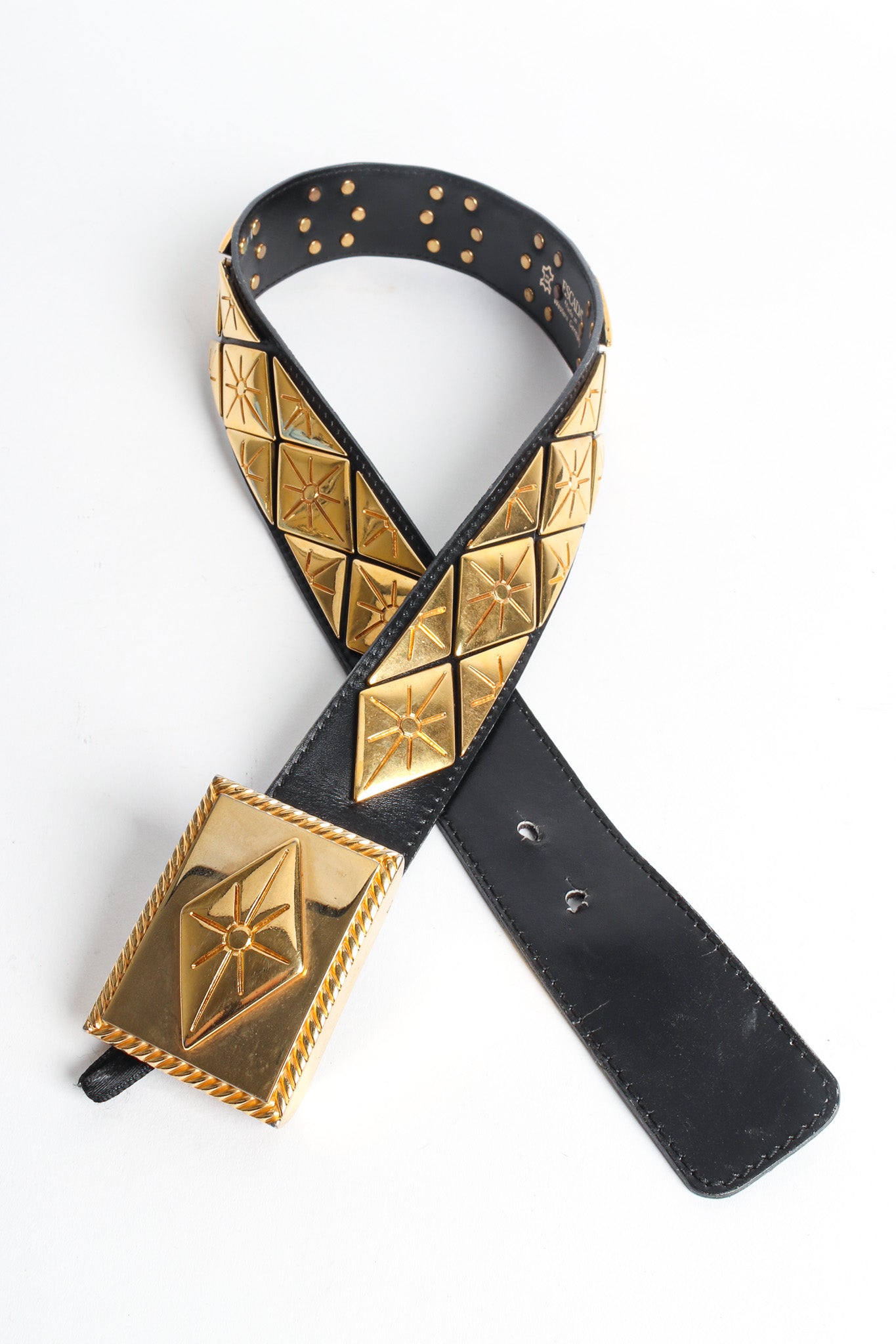 Tiled diamond burst buckle belt by Escada loop @recessla