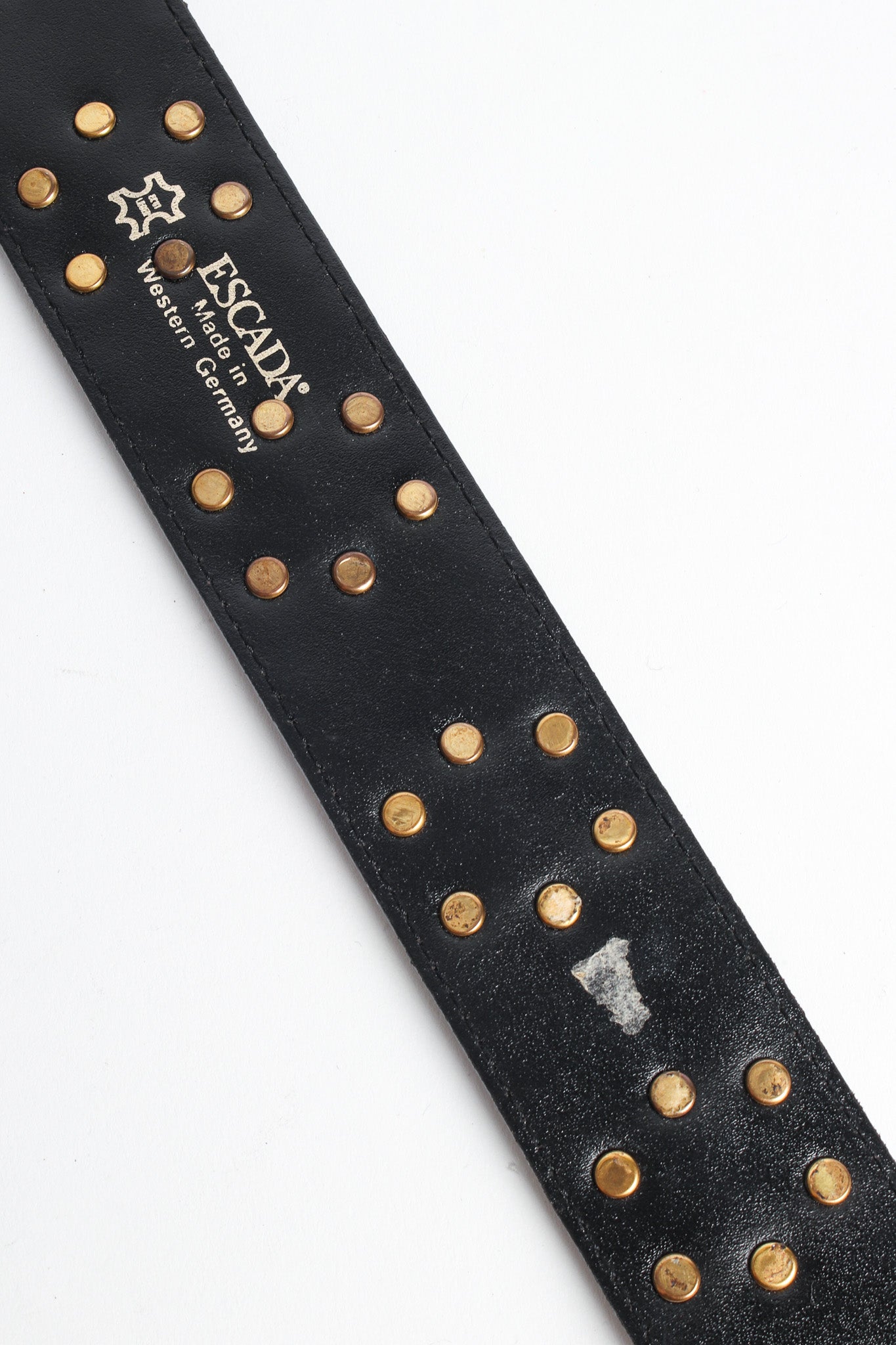 Tiled diamond burst buckle belt by Escada label @recessla