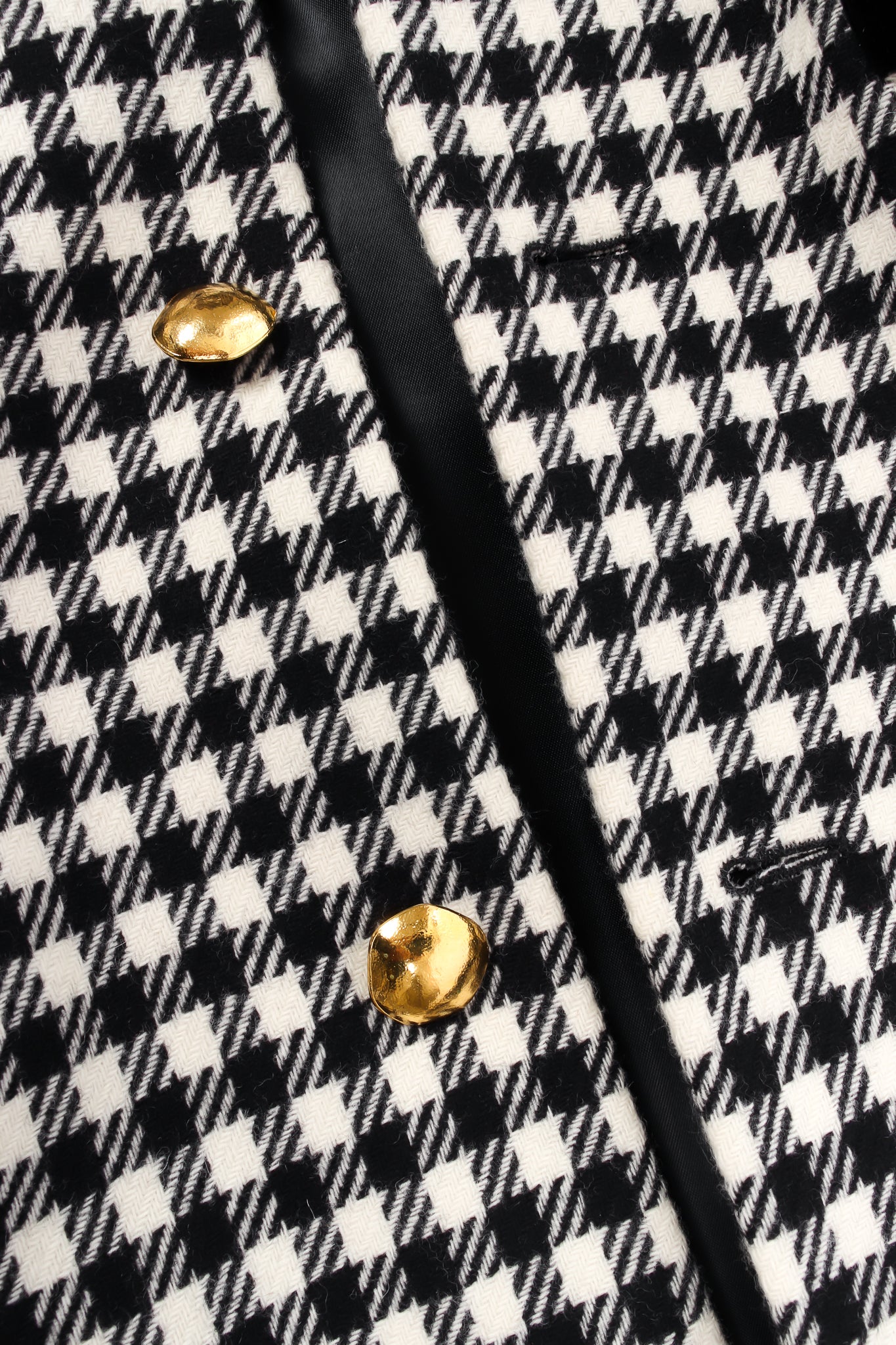Vintage Escada Collarless Houndstooth Jacket buttons at Recess Los Angeles