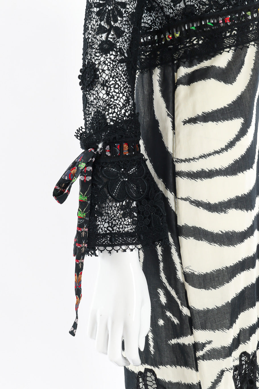 Lace and zebra print dress by Tom Ford for Gucci Sleeve photo. @recessla