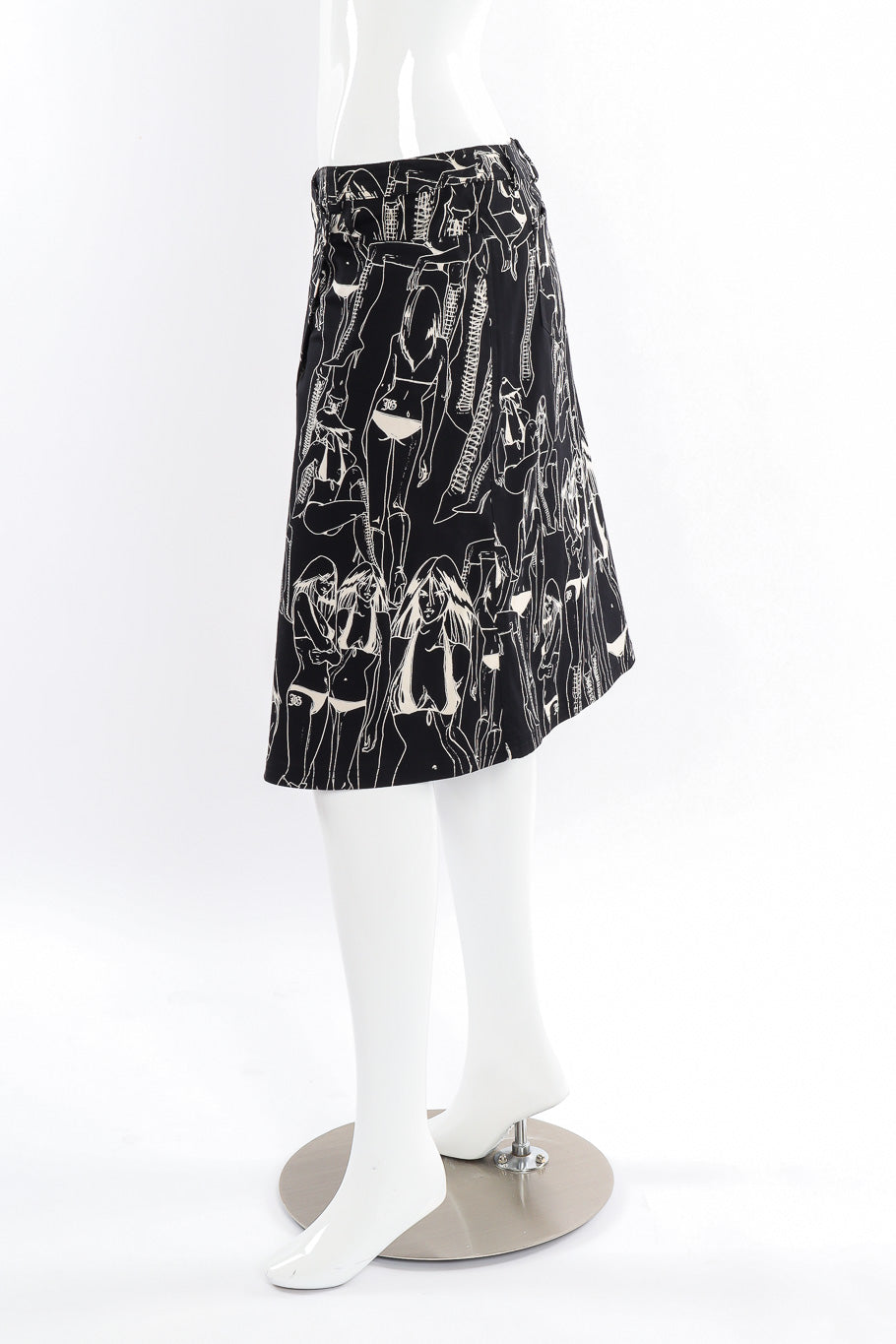 Wrap skirt by John Galliano mannequin side @recessla