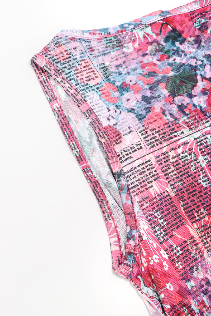 pink newspaper print dress Regular Fit Pink Newspaper Print Short Dress, Half Sleeves, Size: Medium at 350/piece in New Delhi