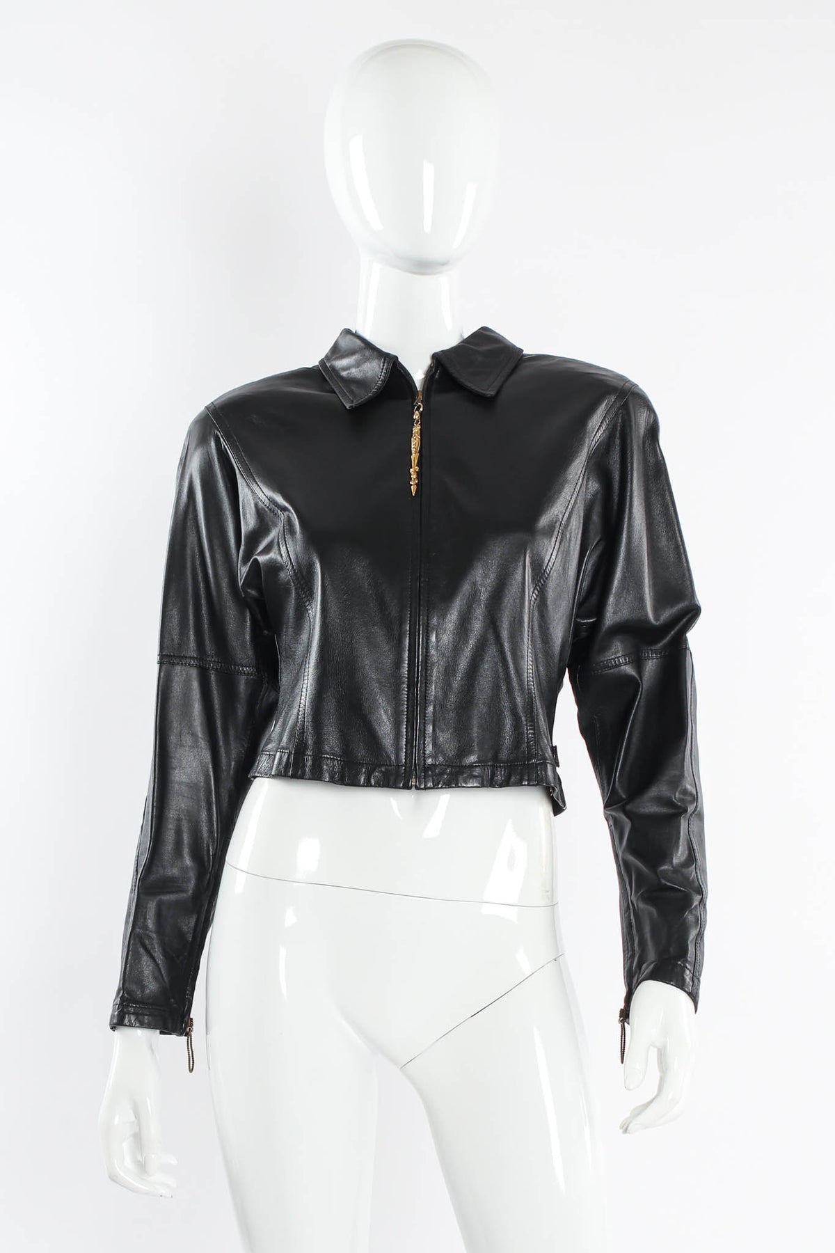 GIANFRANCO FERRE❣️本革トップス Vintage Gianfranco Ferre Grommet Leather Top & Skirt Set – Recess
