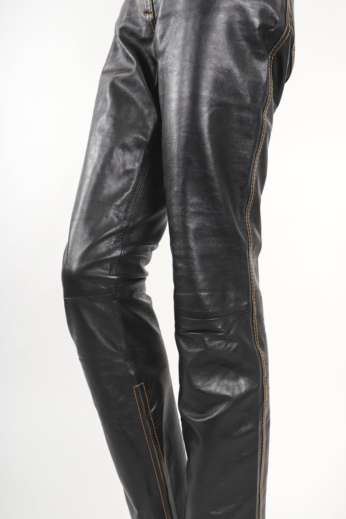 Gianfranco_Ferre_blk_leather_j