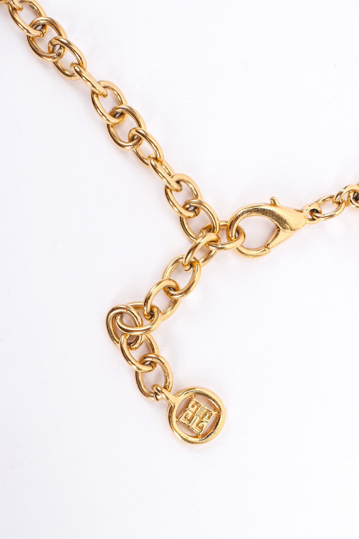 Givenchygoldlogochainnecklace-