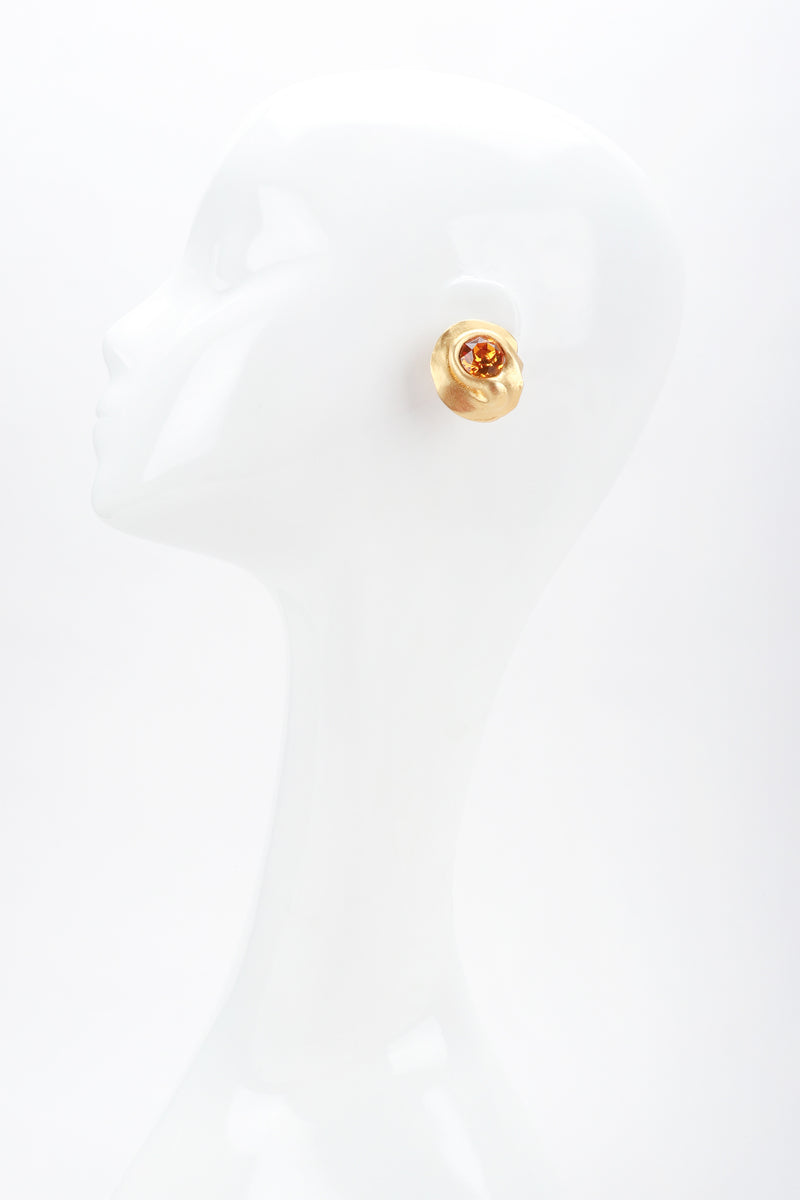 Recess Designer Consignment Vintage Signed Modernist Gold Oyster Collar Necklace & Earring Set