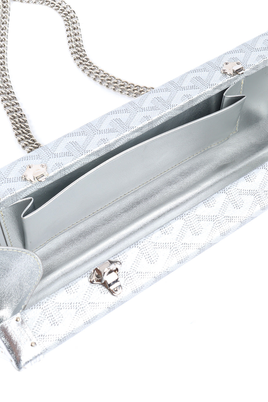 Goyard saint-honoré trunk bag inside details @recessla
