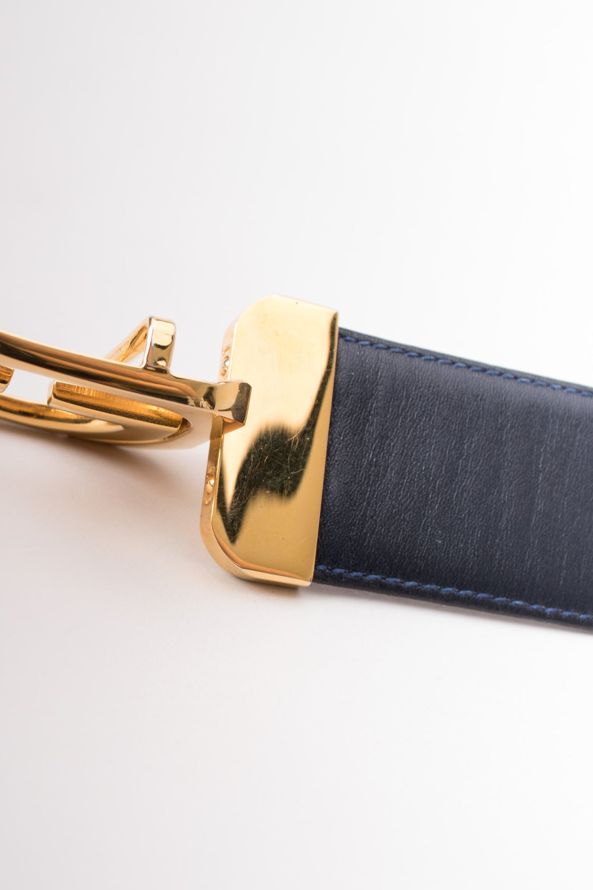 Gucci Vintage 1970s Navy Blue Leather Gold GG Buckle 1\
