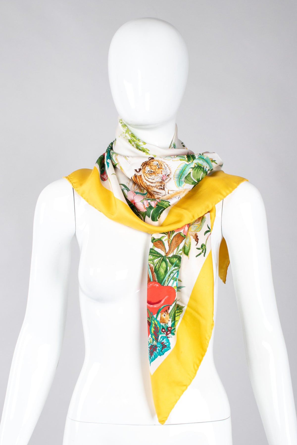 Vintage Gucci I Continenti Magni Yellow Koala Flora Fauna Scarf Recess