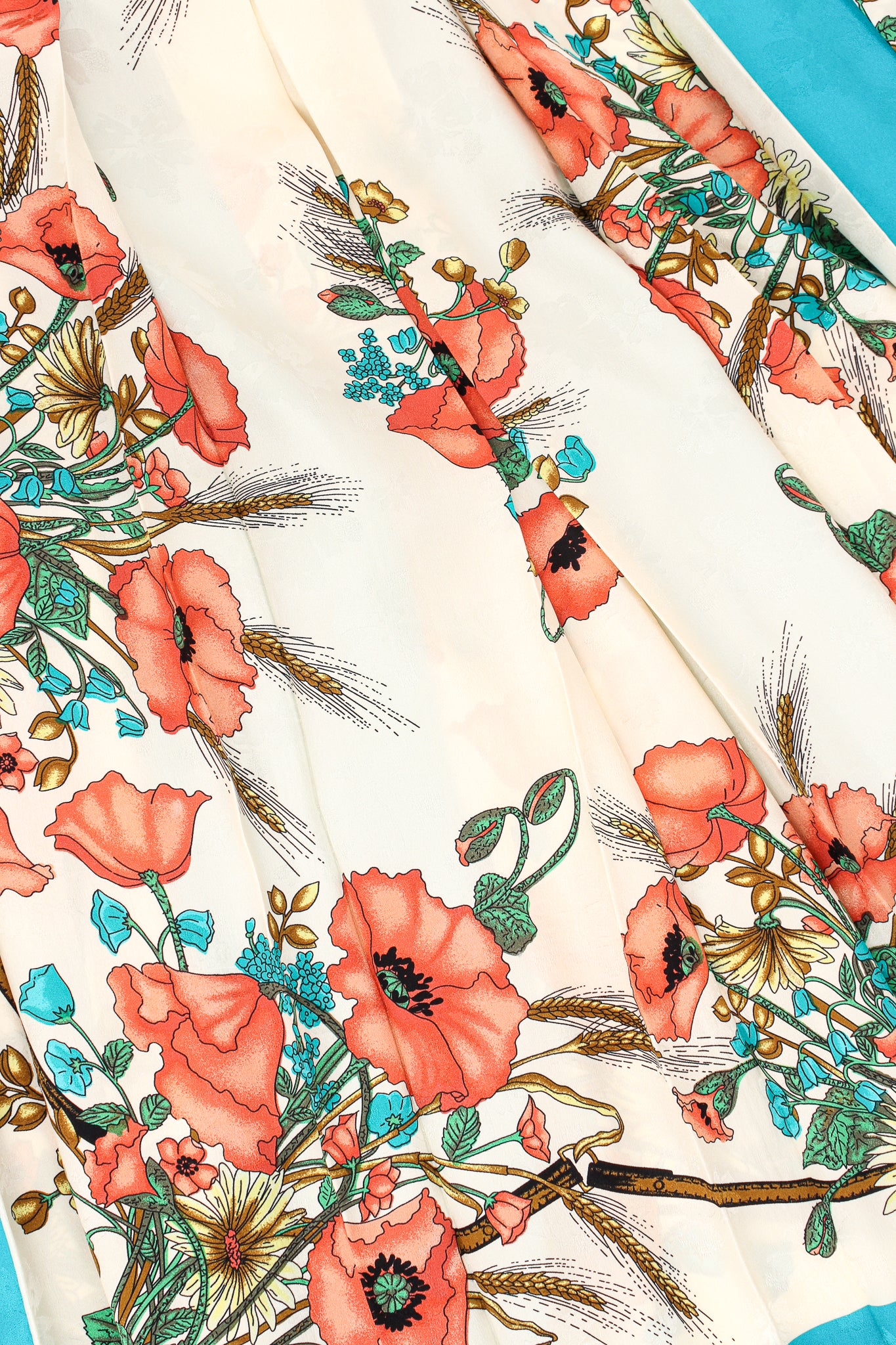 Gucci 2019 Resort Look 34 Silk Poppy Printed Scarf Skirt print detail at Recess LA