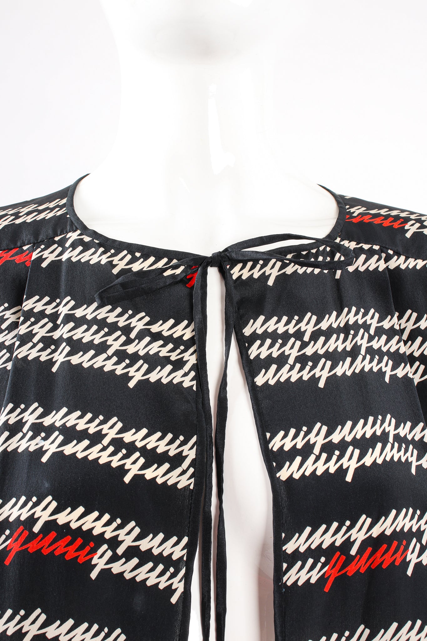 Vintage Gucci Script Logo Print Silk Duster Robe on Mannequin tie at Recess Los Angeles