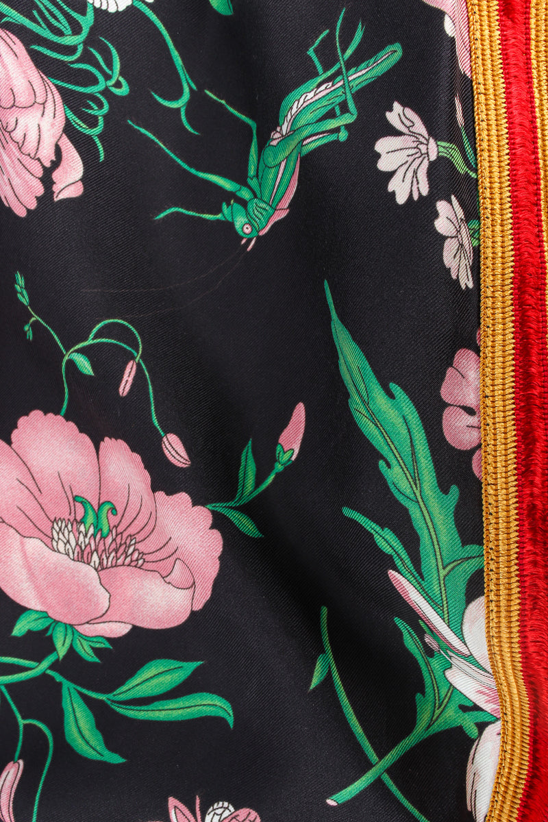 Gucci 2019 A/W Feline Garden Silk Pant stripe trim/floral print close @ Recess LA