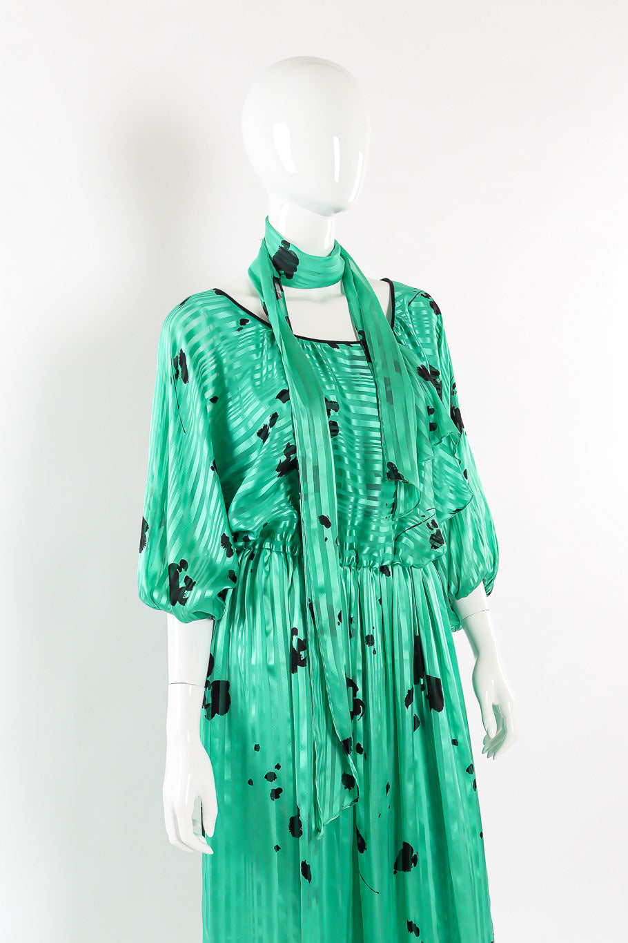 Print silk dress by Hanae Mori Front Close-up @recessla