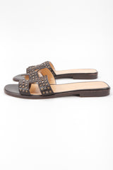 Recess Designer Consignment Vintage Hermes Studded Leather Oran H Slide Sandals Los Angeles Resale