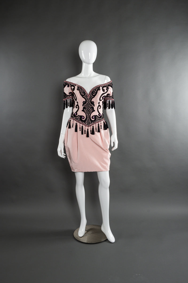 Decorative tassel dress by Isabelle Allard mannequin front @recessla