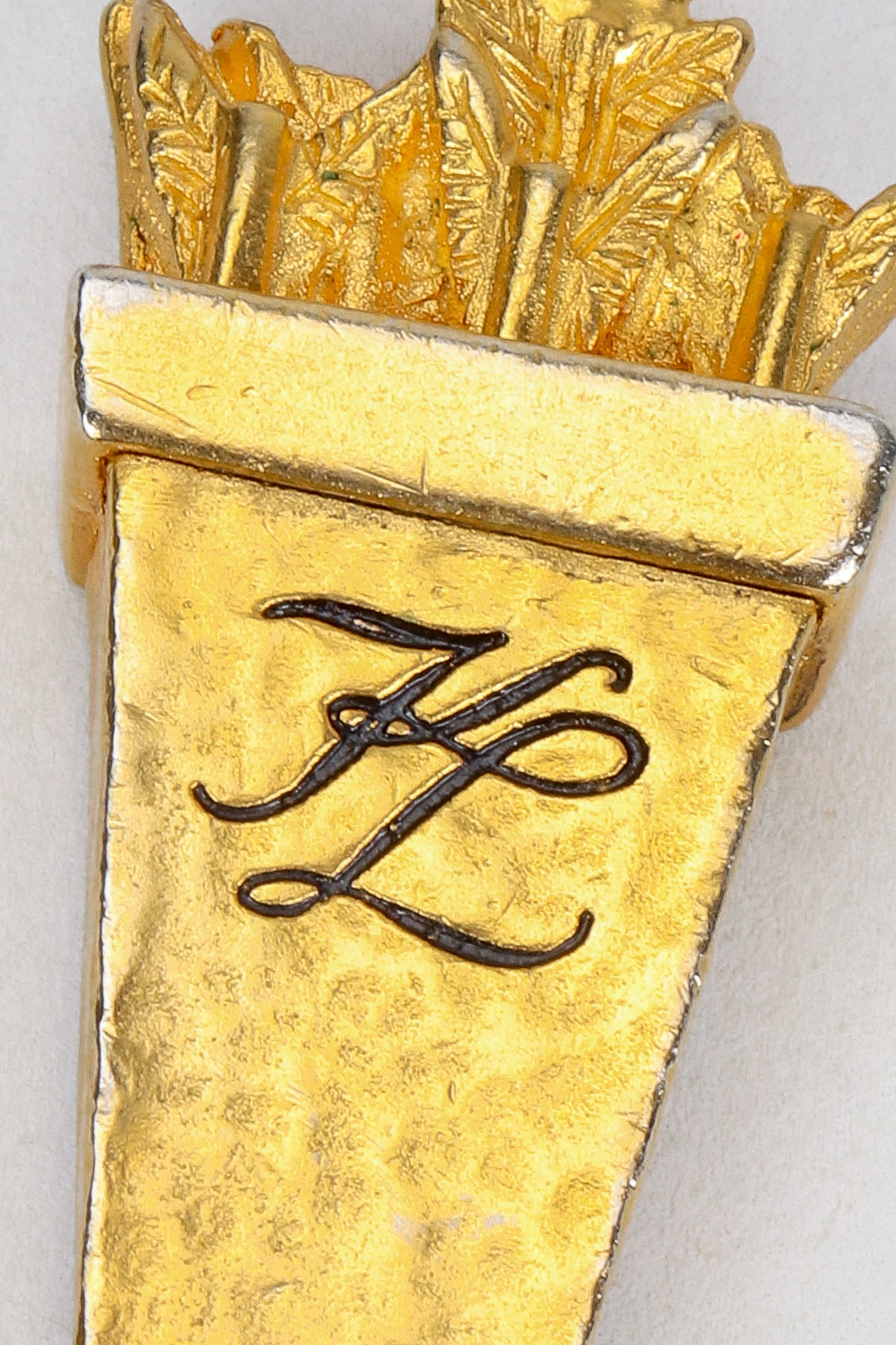 Vintage Karl Lagerfeld Gold Chain Link Arrow Charm Detail