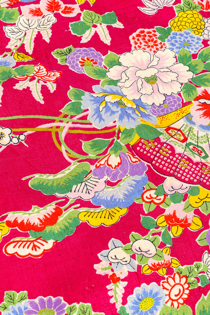 Japanese Lily Blossom Lantern kimono mannequin fabric close @recessla