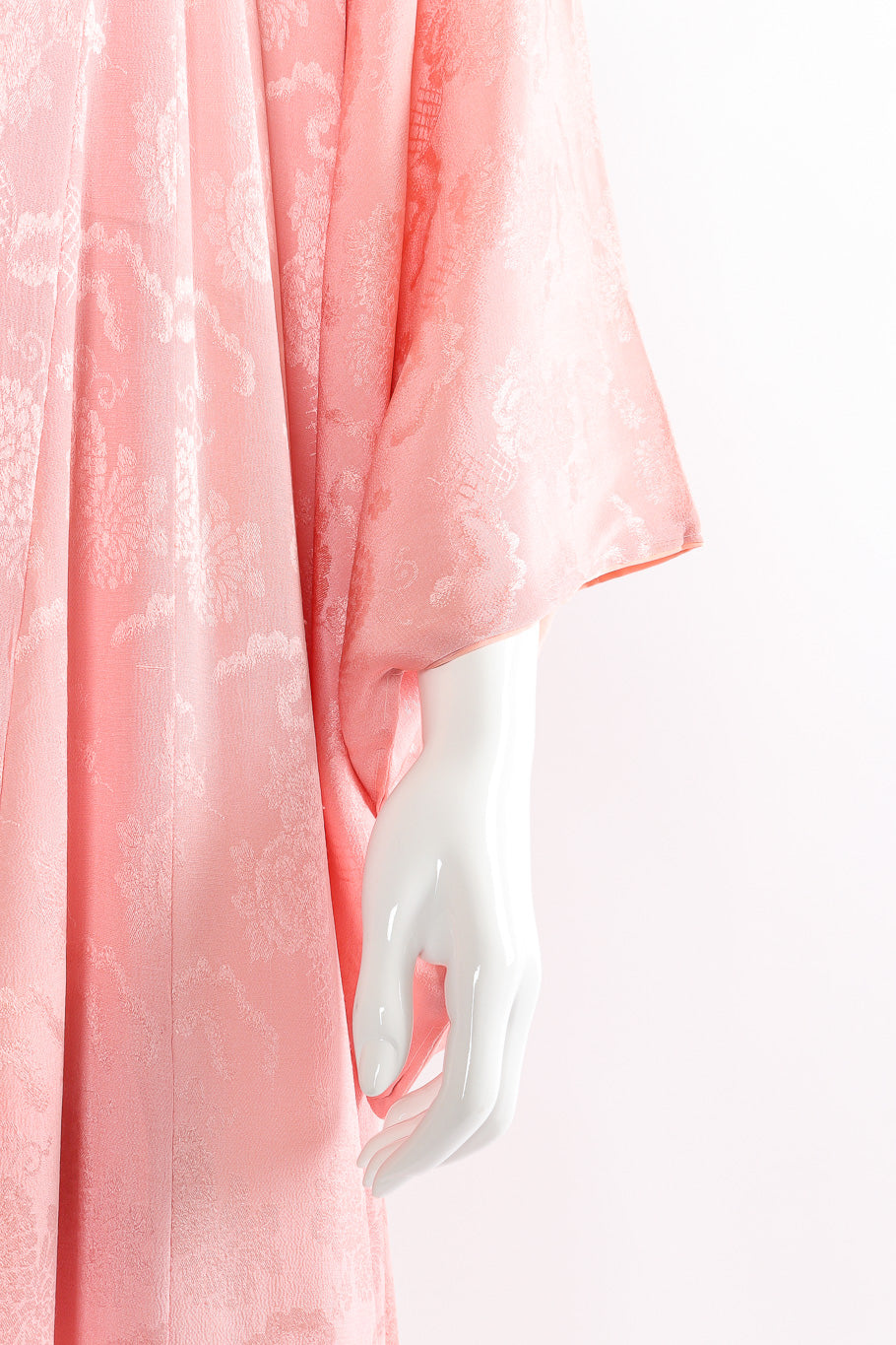 Pink kimono with embossed florals mannequin sleeve close @recessla