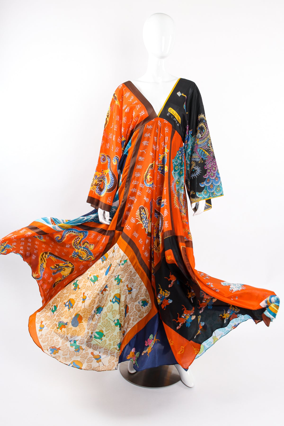 Vintage La Vetta of Beverly Hills Patchwork Scarf Dress – Recess
