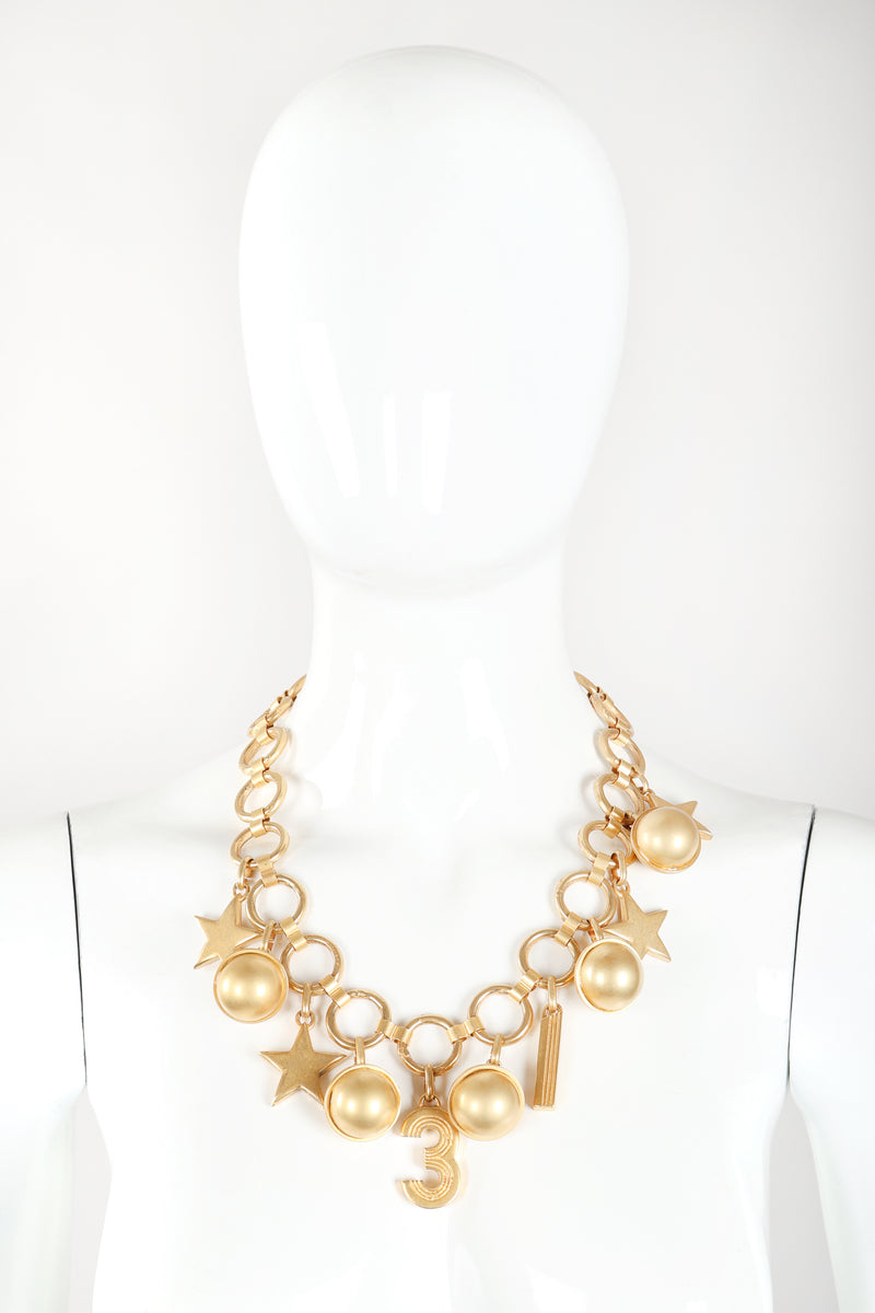 Recess Designer Consignment Vintage Escada Laurél Star Charm Globe 31 Collar Necklace Los Angeles Resale