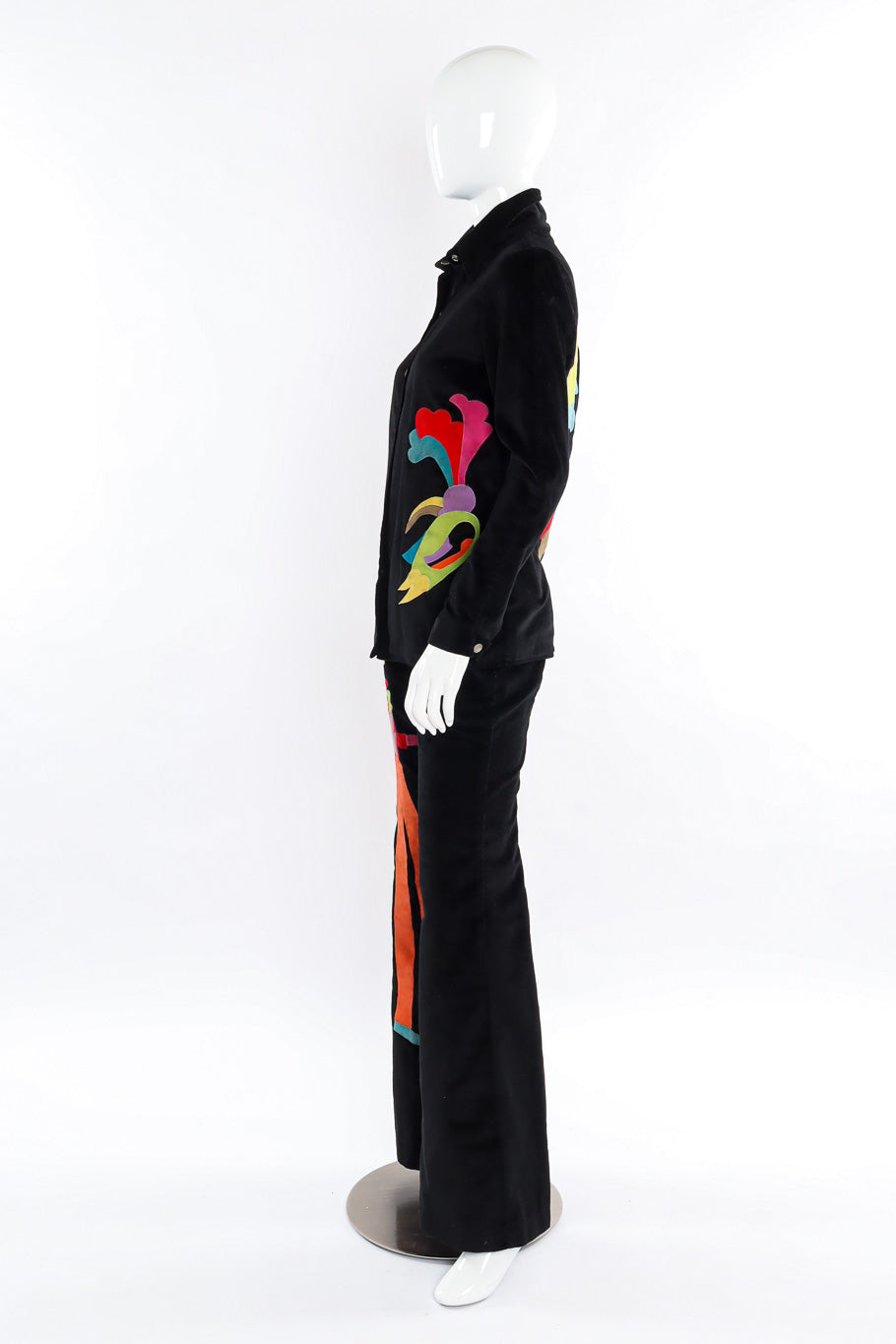 jacket and pant set by Lillie Rubin mannequin side @recessla
