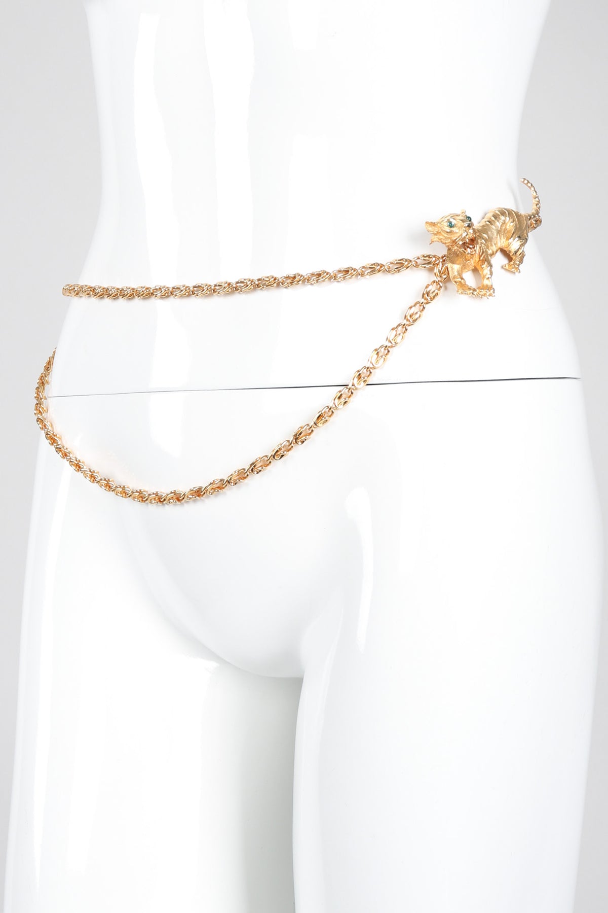 Vintage Morris Moskowitz Golden Tiger Chain Belt – Recess