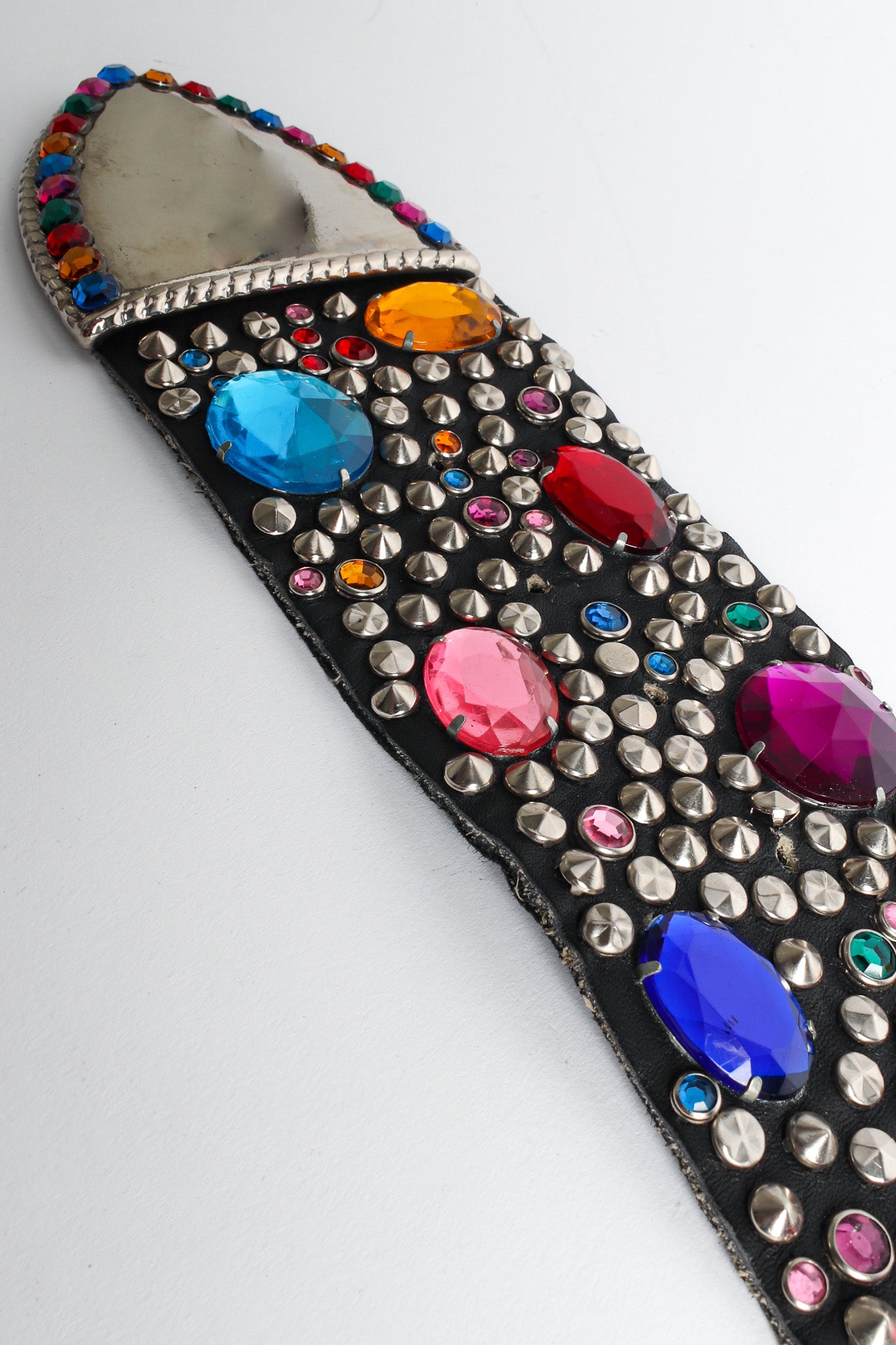 Belt with silver studs and multicolored gems by Michael Morrison end tip close @recessla