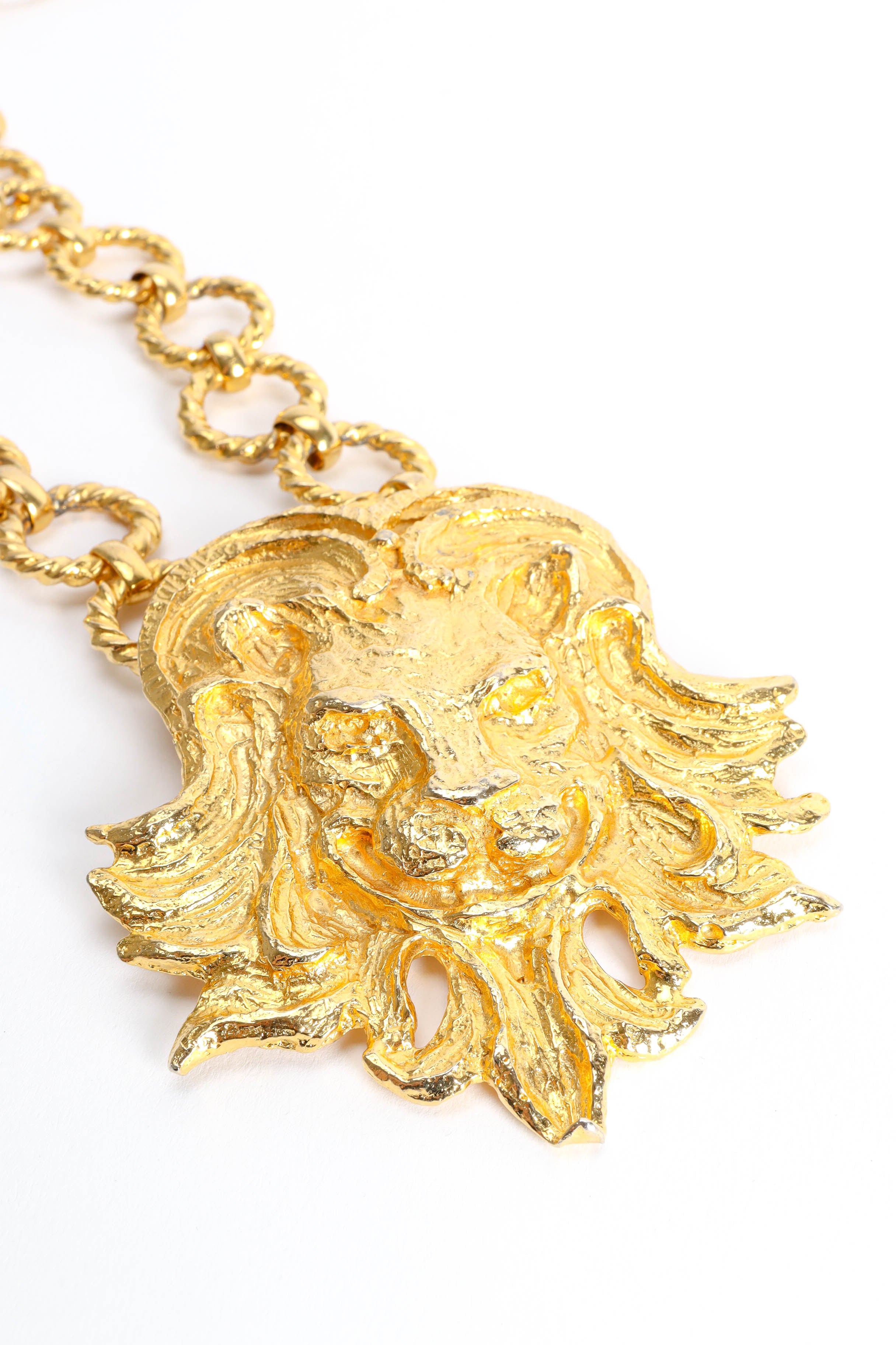 Vintage Mimi Di N Lion Medallion Necklace lion close up @ Recess LA