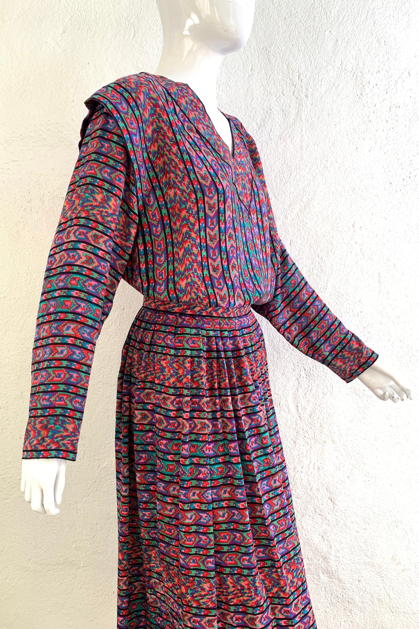 Printed Stripe Blouse & Skirt Set