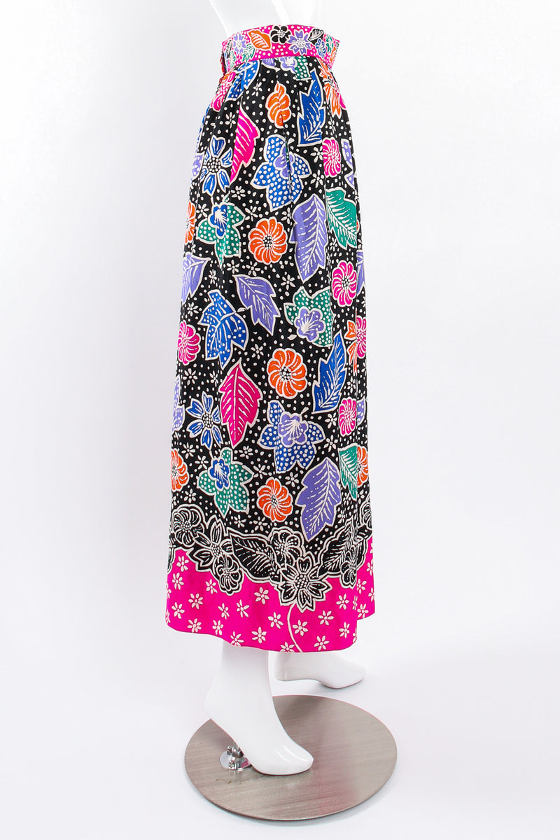 Vintage Miss O Oscar de la Renta Wax Floral Print Skirt on Mannequin side at Recess LA