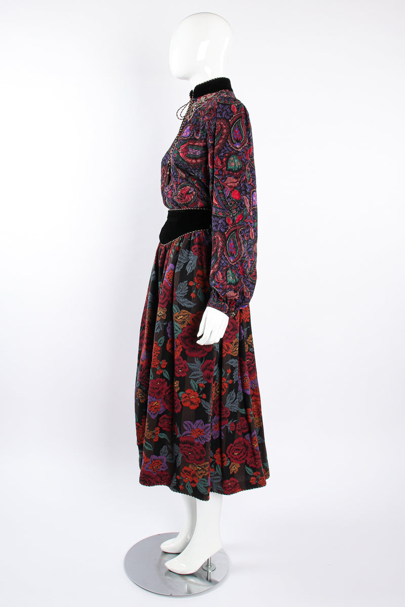 Vintage Miss O Oscar de la Renta Floral Paisley Blouse & Skirt Set on Mannequin side @ Recess LA
