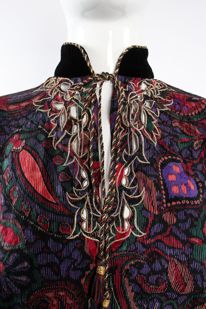 Vintage Miss O Oscar de la Renta Floral Paisley Blouse & Skirt Set on Mannequin neck @ Recess LA