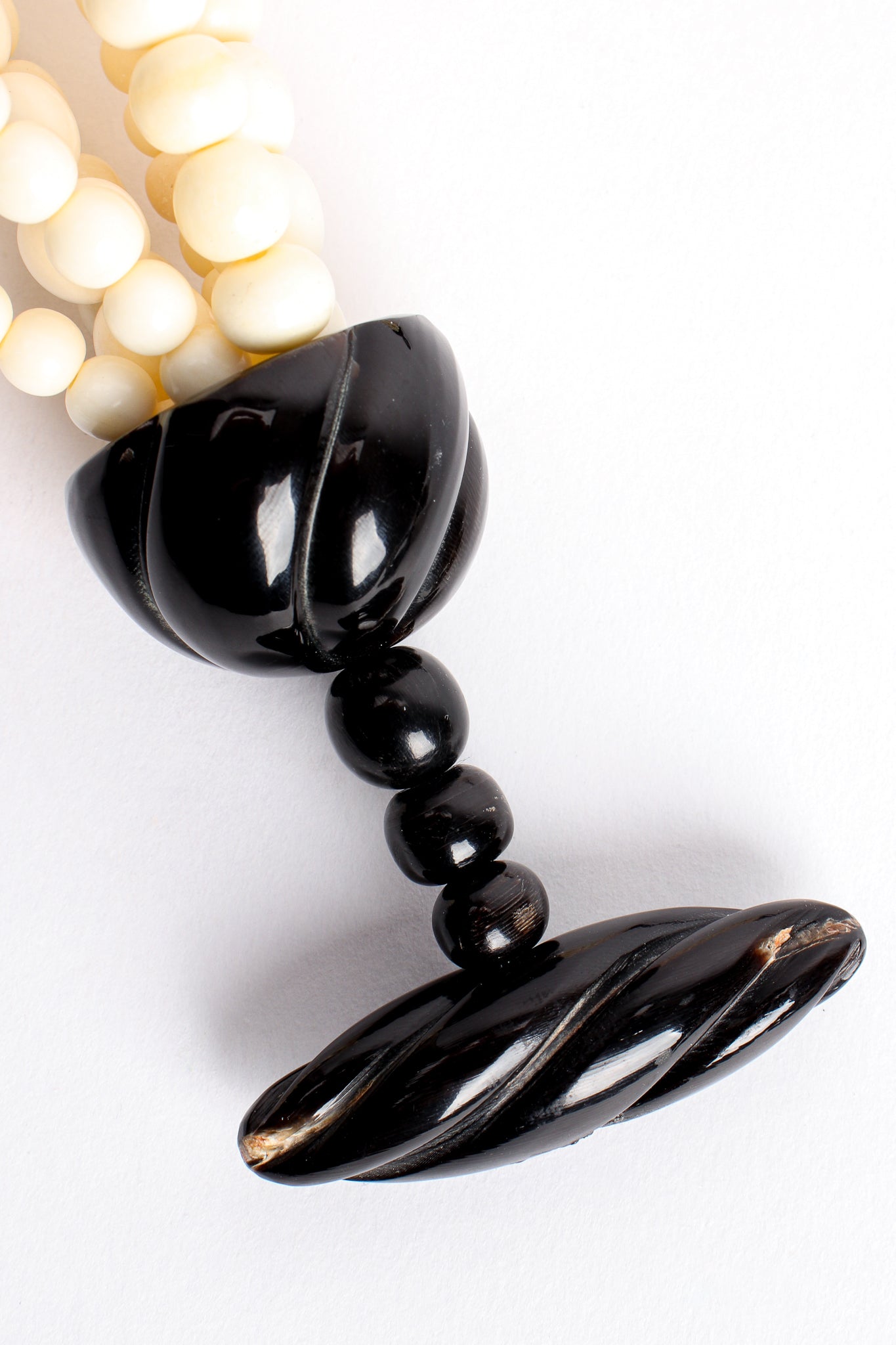 Gerda Lynggaard Pour Monies Vintage Bone Horn Necklace & Earring Set toggle wear @ Recess
