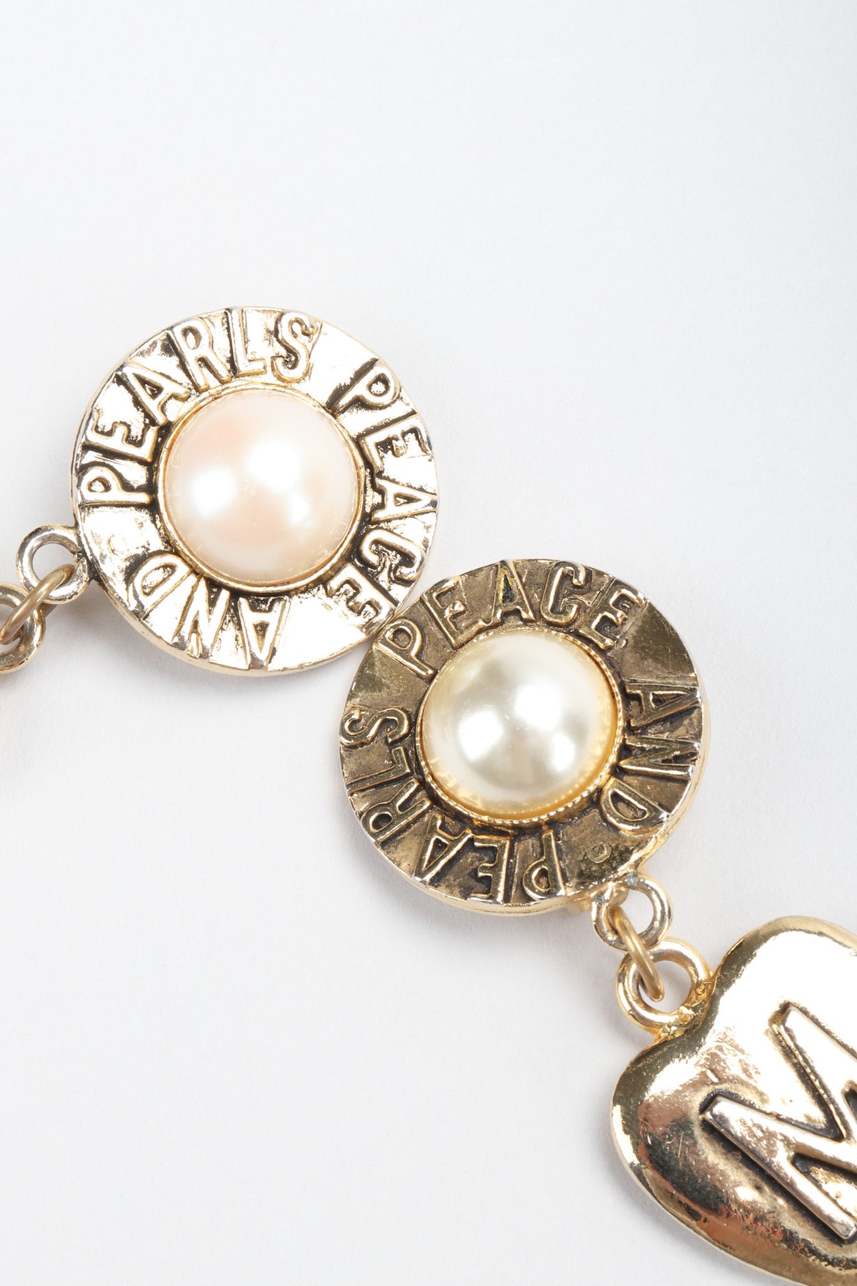 Love moschino earrings online