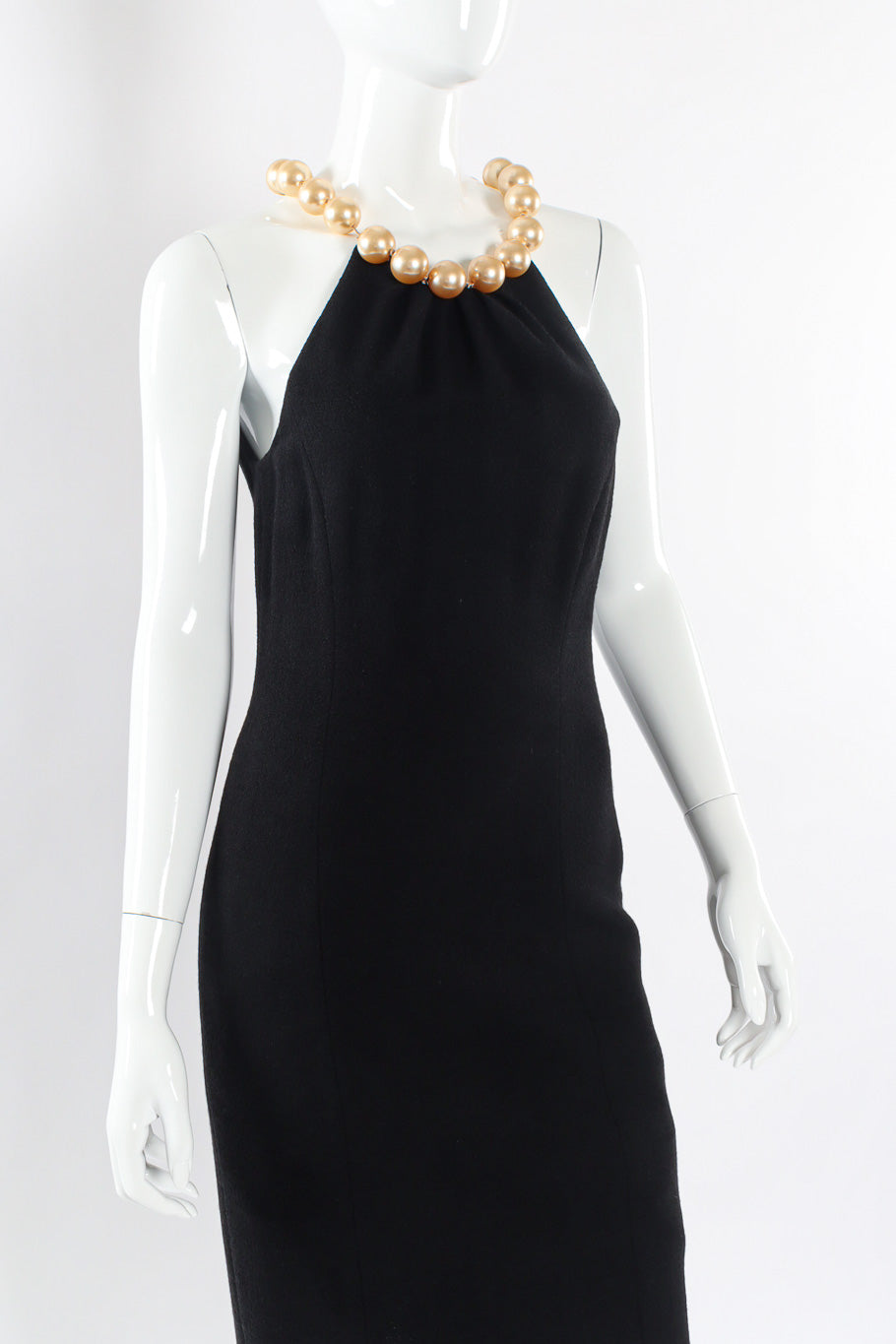 Champagne pearl collar cocktail dress by Moschino close three quarter view on mannequin @recessla