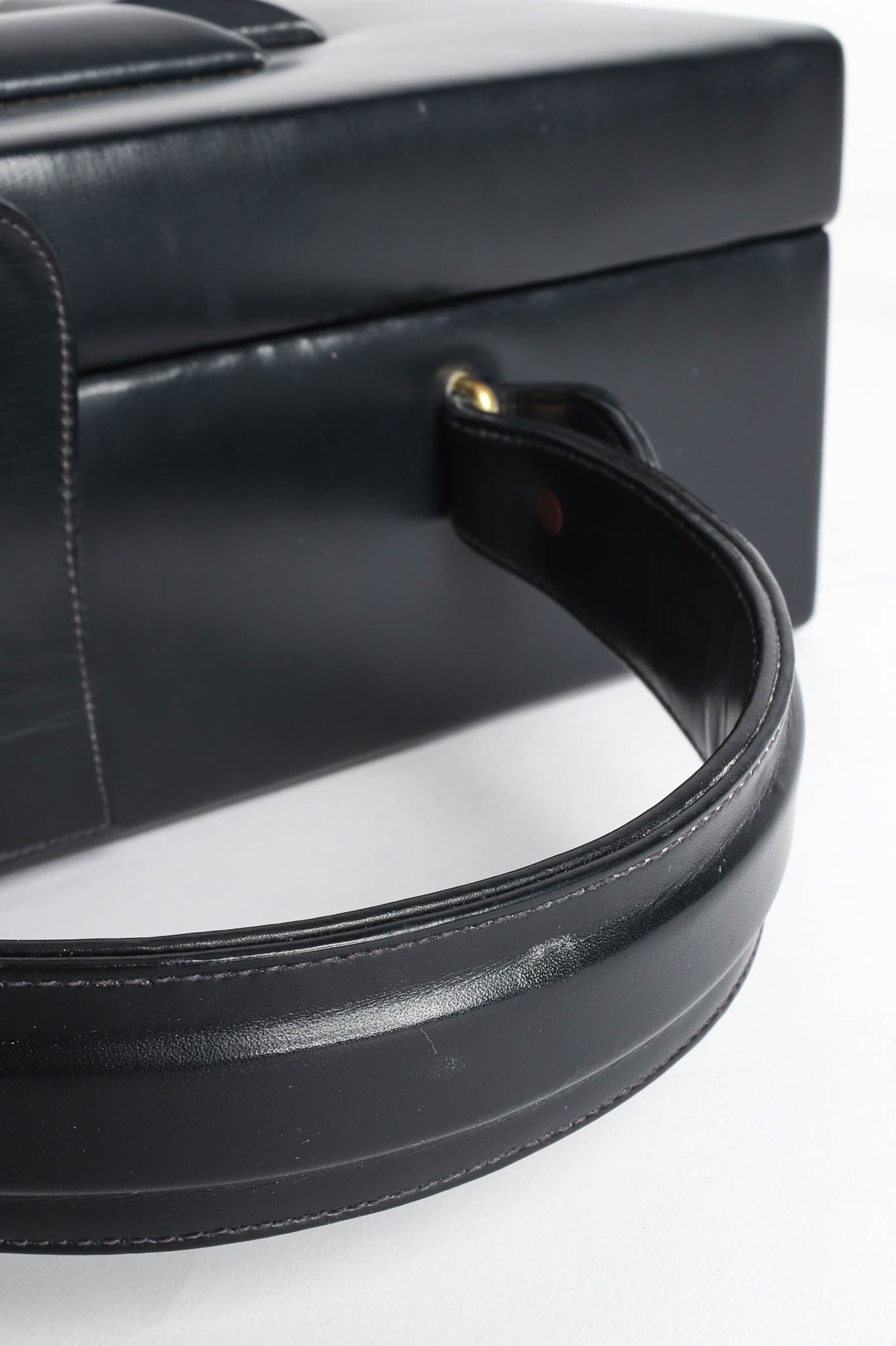 Vintage Berger Bags Art Tablet Leather Box Bag light marks handle @ Recess LA