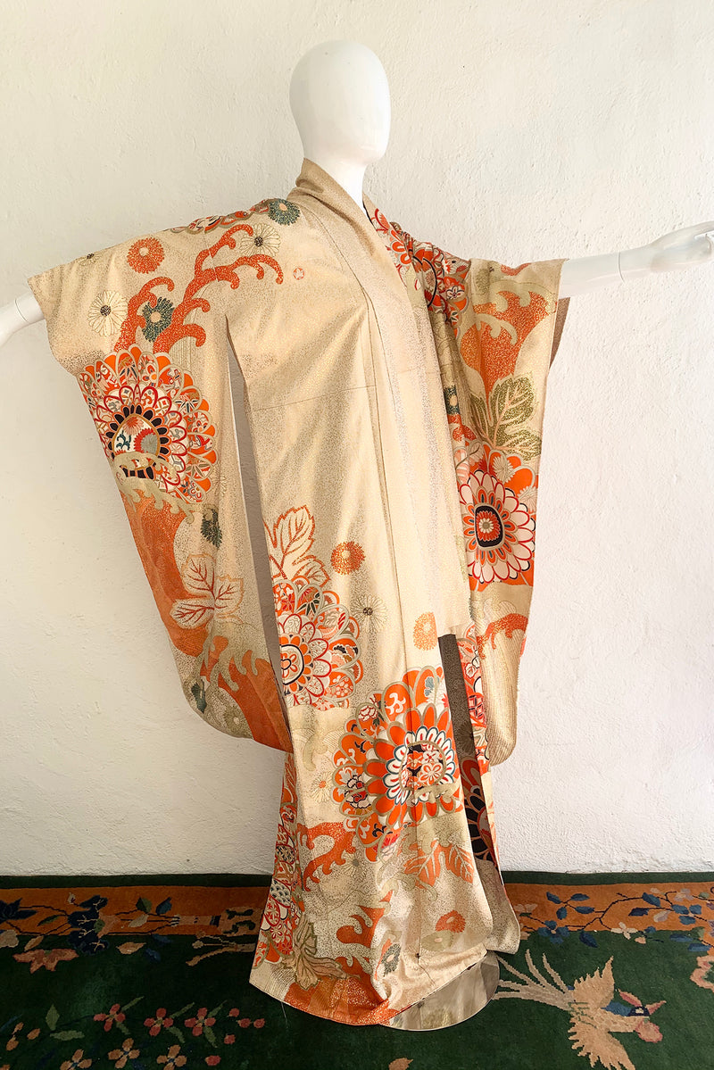 Vintage Japanese Golden Floral Wave Kimono on Mannequin side at Recess Los Angeles