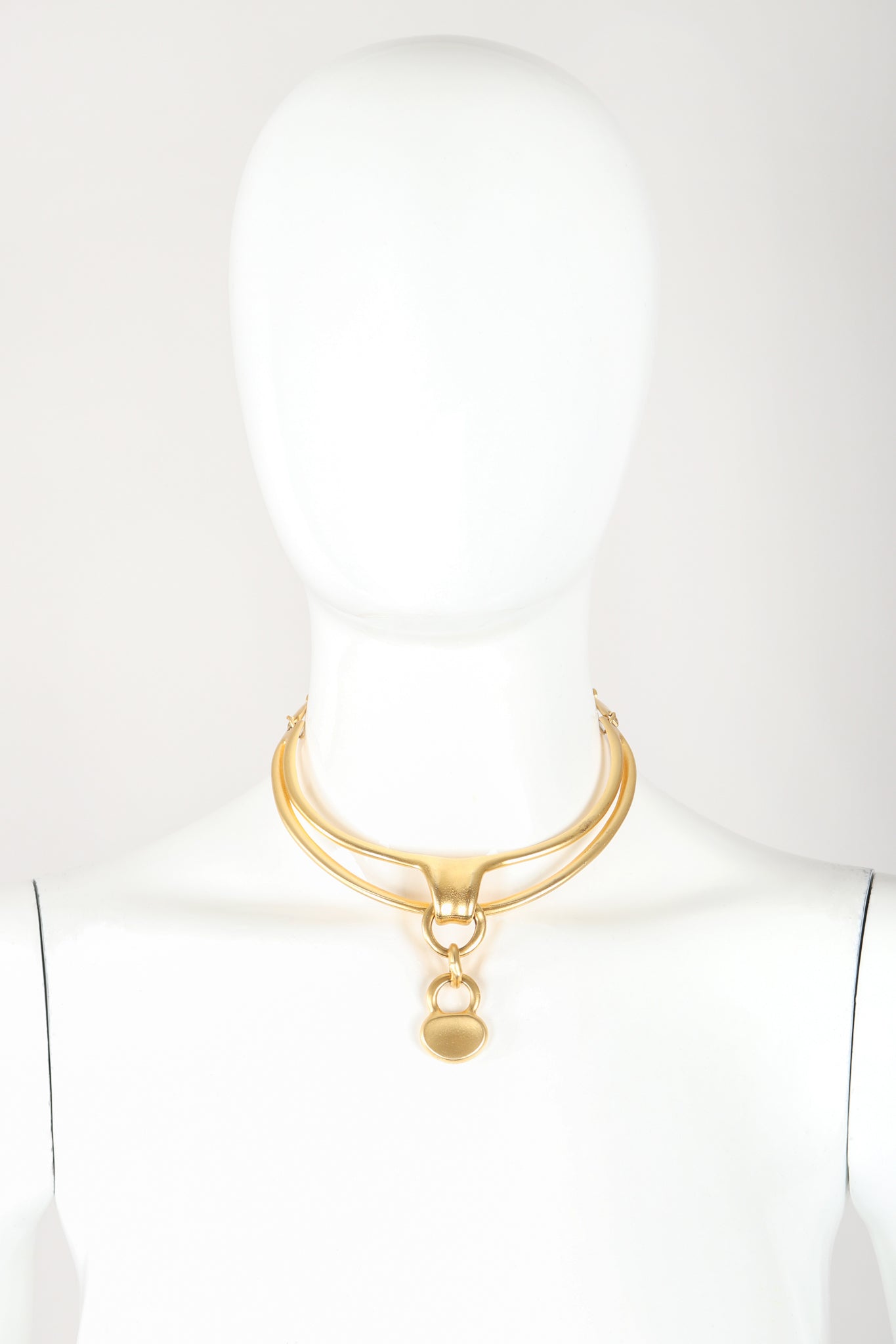 Recess Designer Consignment Vintage Matte Sculpted Collarbone Necklace Los Angeles Resale