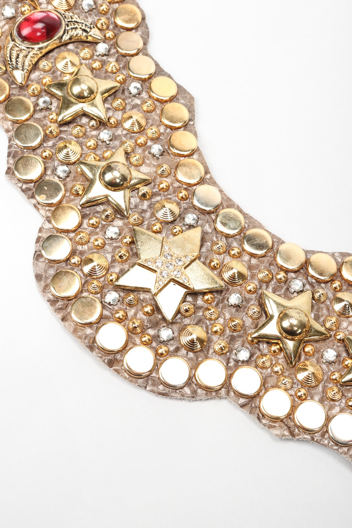 Wonder Woman Chain Belt With Enamel Charms and Rhinestones Wonder Woman Rhinestone Symbol Belt Buckle - SuperHeroStuff main image 4