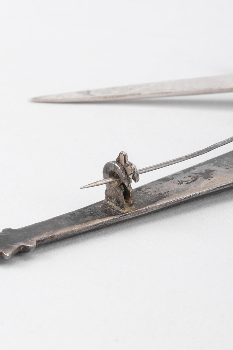 Recess Los Angeles Vintage Unsigned Sterling Silver Mexico Swashbuckling Sword Pin Brooch