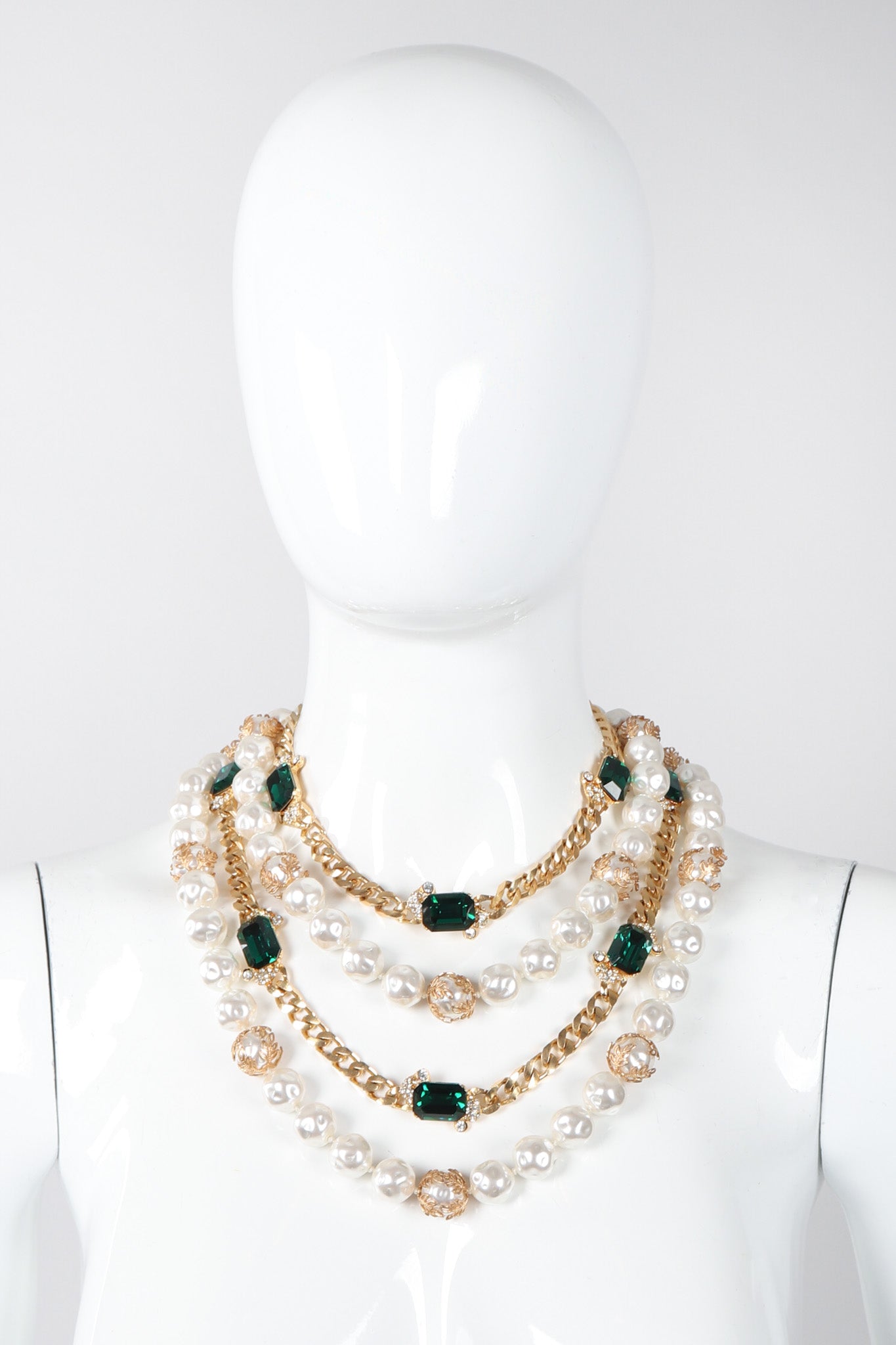 Recess Los Angeles Vintage Mixed Media Multi-Strand Tiered Emerald Pearl Chain Necklace