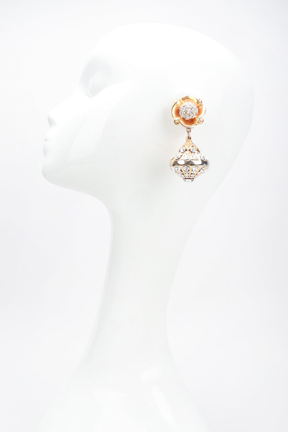 Recess Los Angeles Designer Consignment Resale Vintage Unsigned Art Nouveau Gold Crystal Blossom Drop Earring
