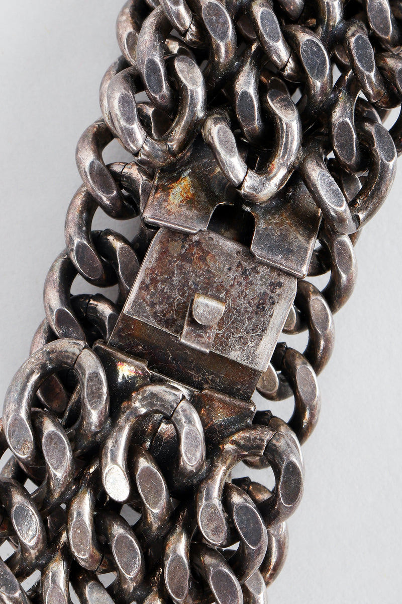 Vintage Unsigned Pink Stars Oxidized Chain Link Bracelet Closure detail