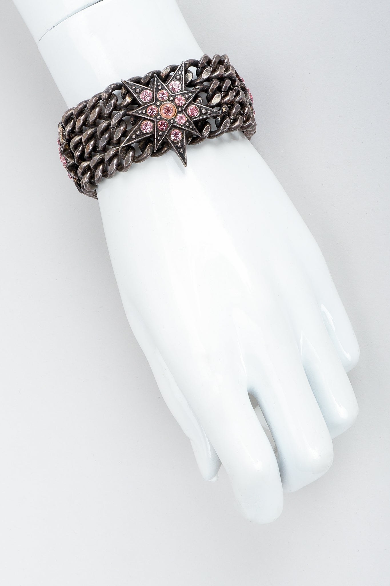 Vintage Unsigned Pink Stars Oxidized Chain Link Bracelet on mannequin