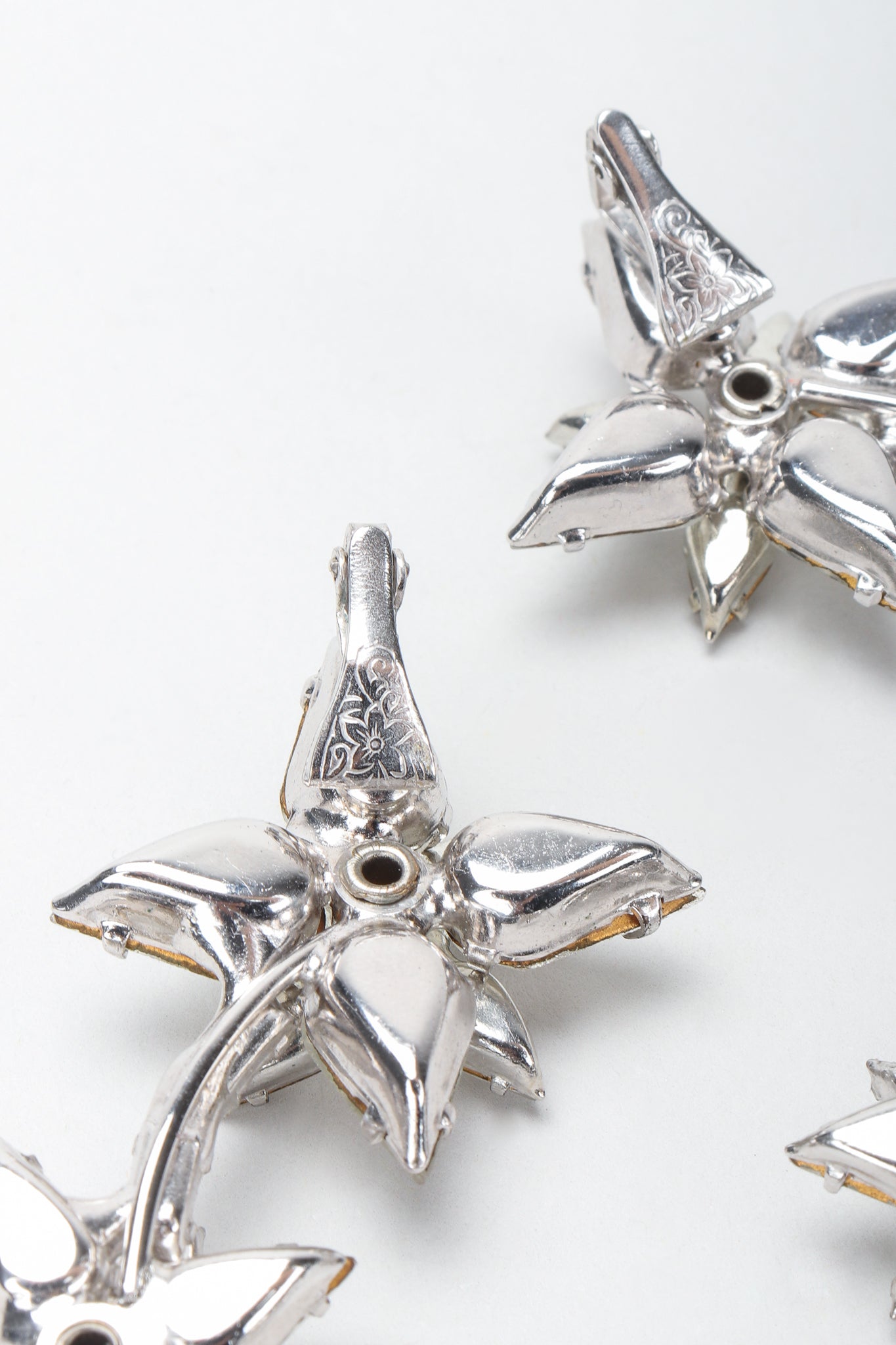 Vintage Unsigned Avant Garde Crystal Star Ear Hook Clip Detail