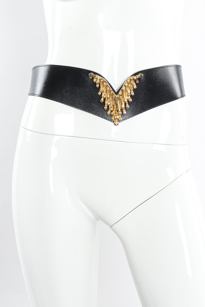 Black leather vintage wing shape belt with dripping gold V accent on mannequin @recessla