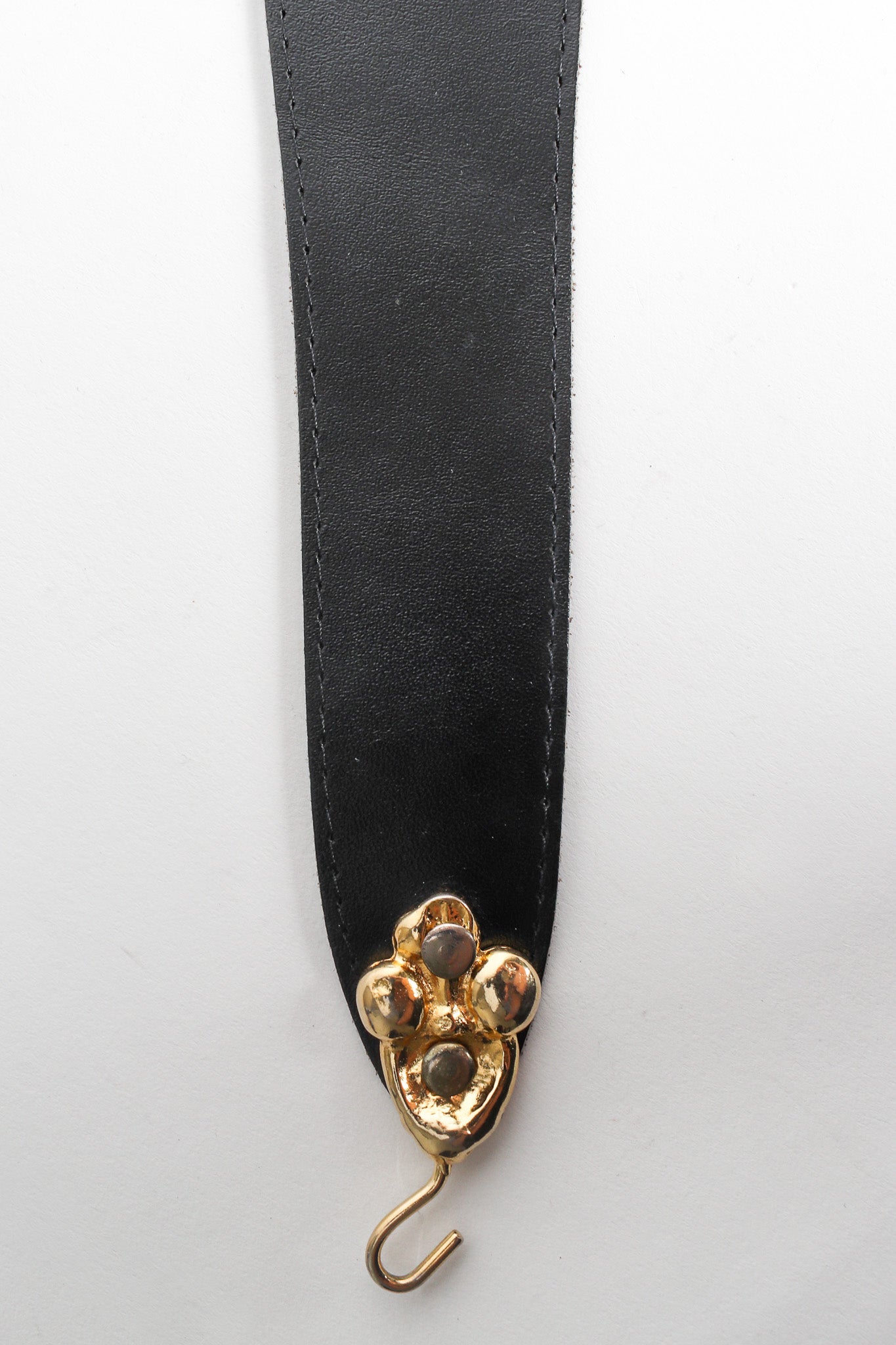 Black leather vintage wing shape belt with dripping gold V accent end hook @recessla