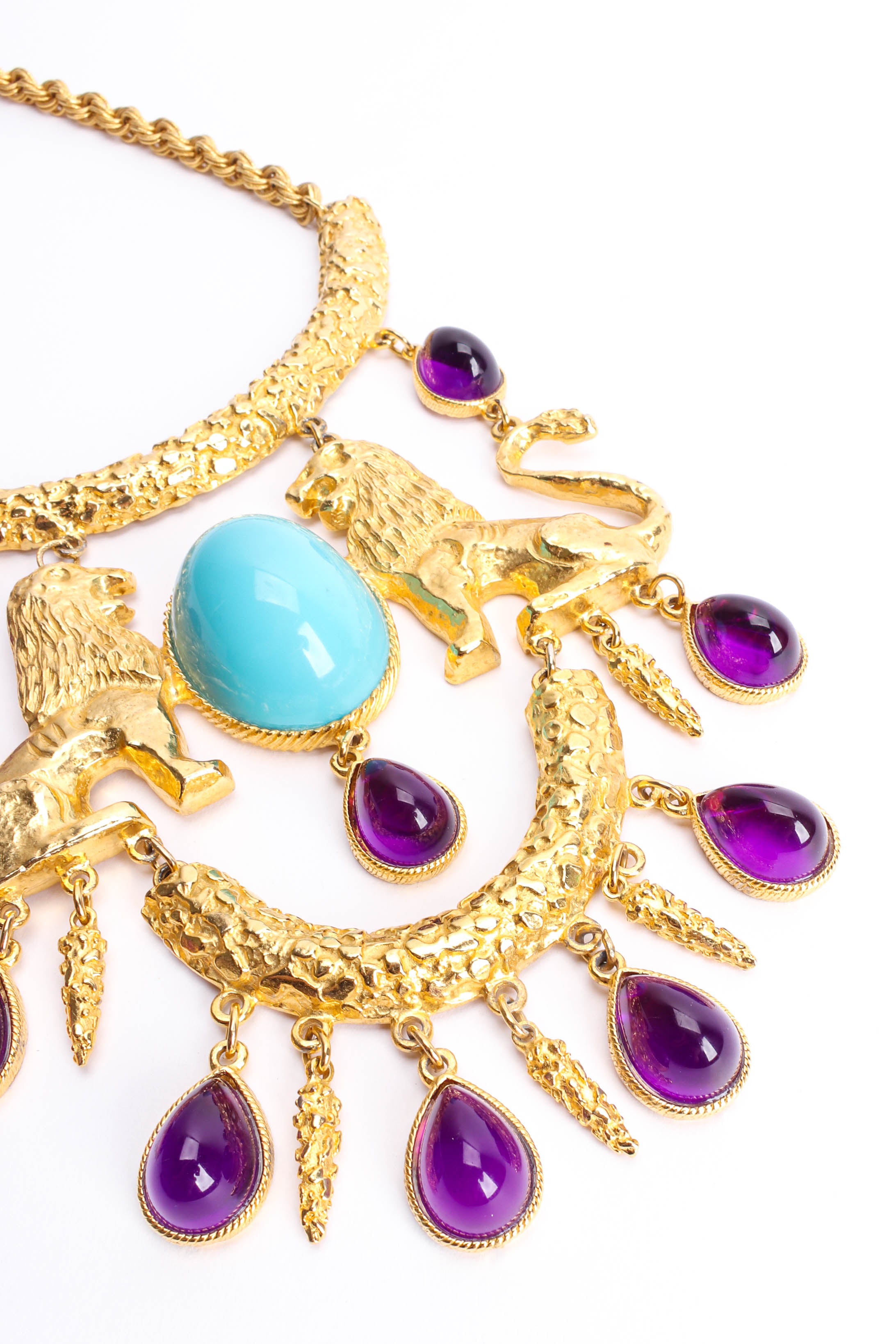 Vintage Jeweled Lion Pride Pendant Necklace pendant close @ Recess LA