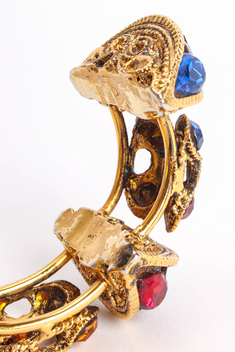 Vintage Chunky Jeweled Baroque Armband slight discoloration deatil @ Recess LA
