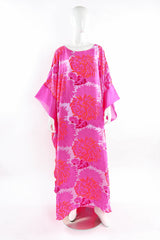 La Vetta Beverly Hills Chrysanthemum Pleat Caftan mannequin front @ Recess Los Angeles